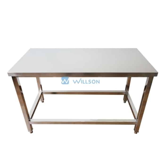 Cleanroom table: made of stainless steel